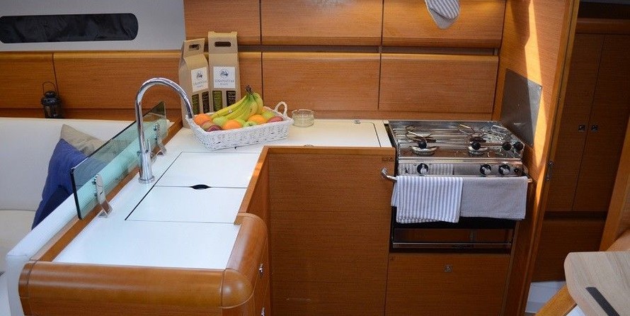 Jeanneau Sun Odyssey 419