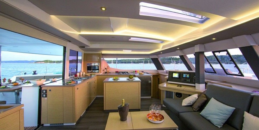 Fountaine Pajot Saba 50