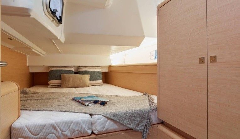 Jeanneau Sun Odyssey 449