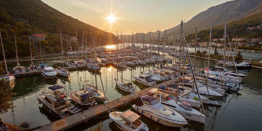 Beneteau Oceanis 38