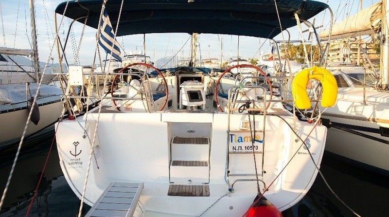 Beneteau Oceanis 43