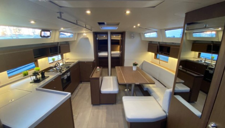 Beneteau Oceanis 46