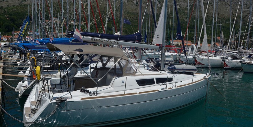 Jeanneau Sun Odyssey 33