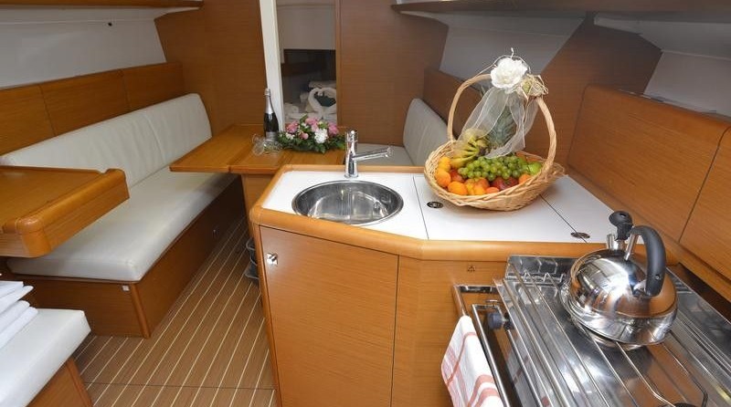 Jeanneau Sun Odyssey 33