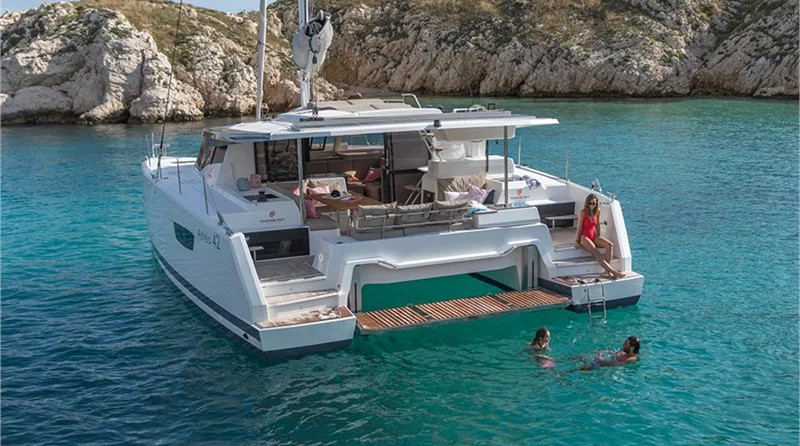 Fountaine Pajot Astrea 42
