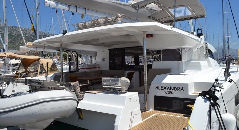 Fountaine Pajot Saona 47