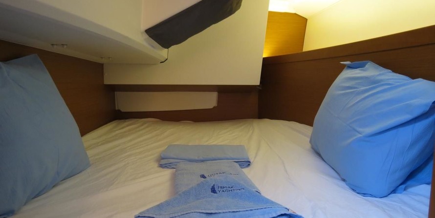 Jeanneau Sun Odyssey 349