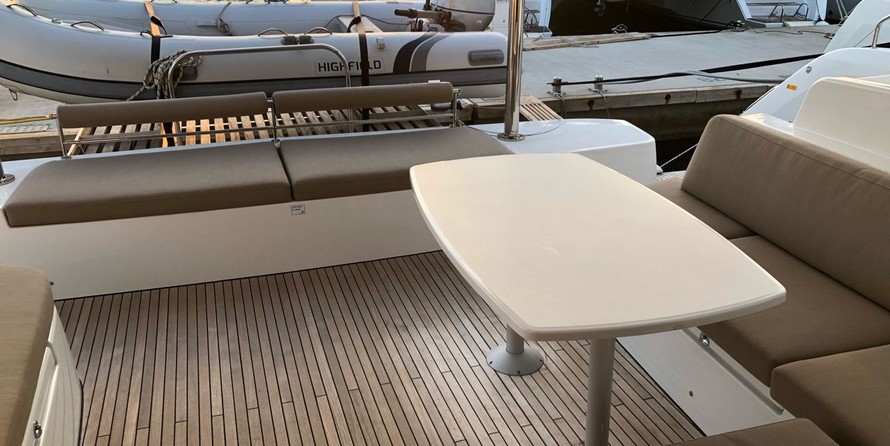 Lagoon 50