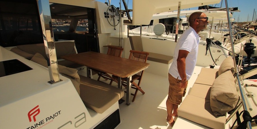 Fountaine Pajot Lucia 40