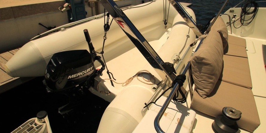 Fountaine Pajot Lucia 40