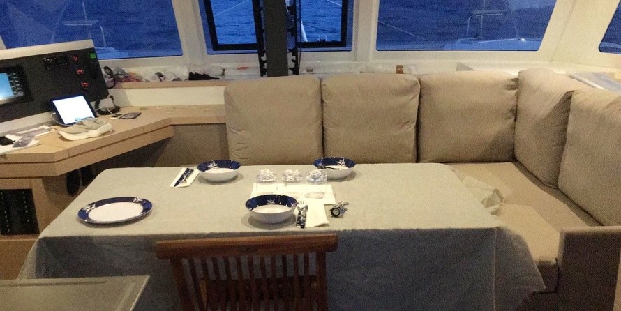 Fountaine Pajot Lucia 40