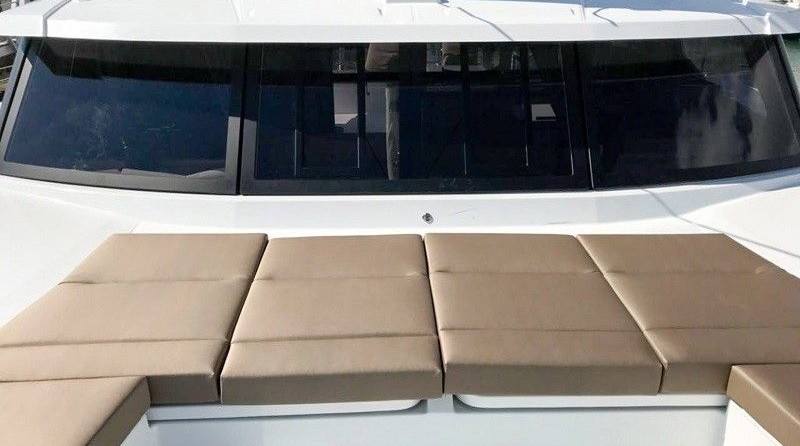 Fountaine Pajot Astréa 42
