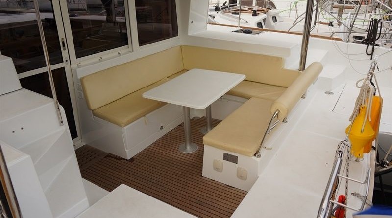 Lagoon 400 S2