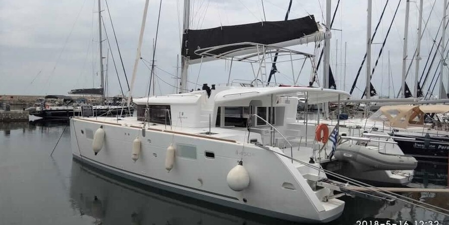 Lagoon 450 F
