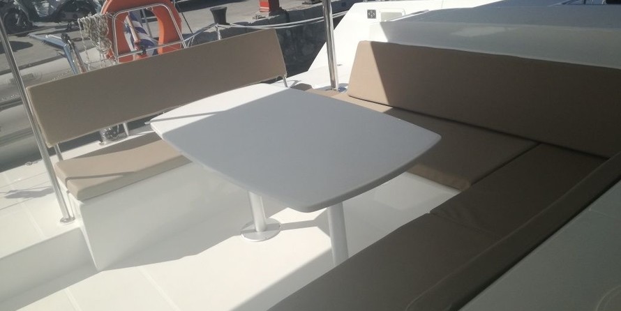 Lagoon 450 F