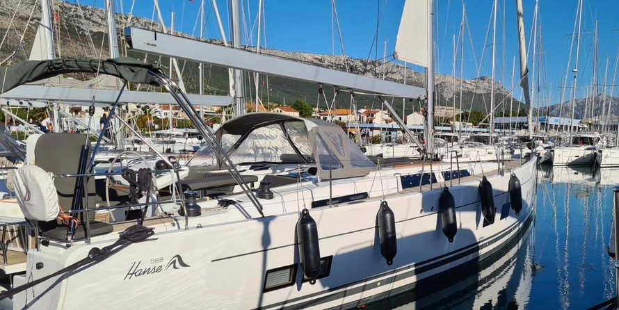 Hanse 588