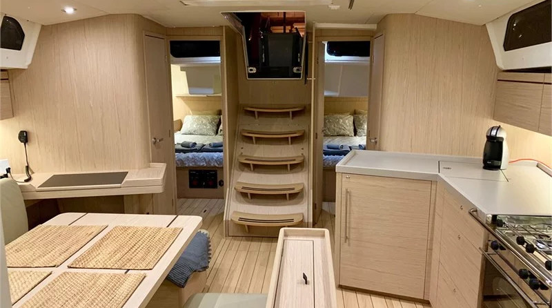 Beneteau Oceanis 46.1