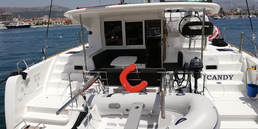 Lagoon 40