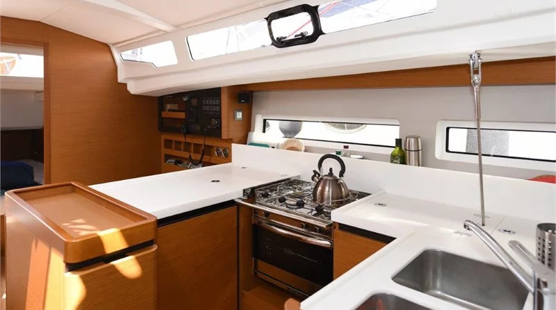 Jeanneau Sun Odyssey 440