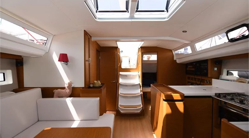 Jeanneau Sun Odyssey 440