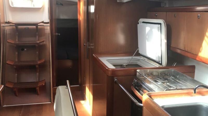 Beneteau Oceanis 43
