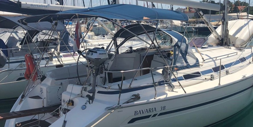 Bavaria 38