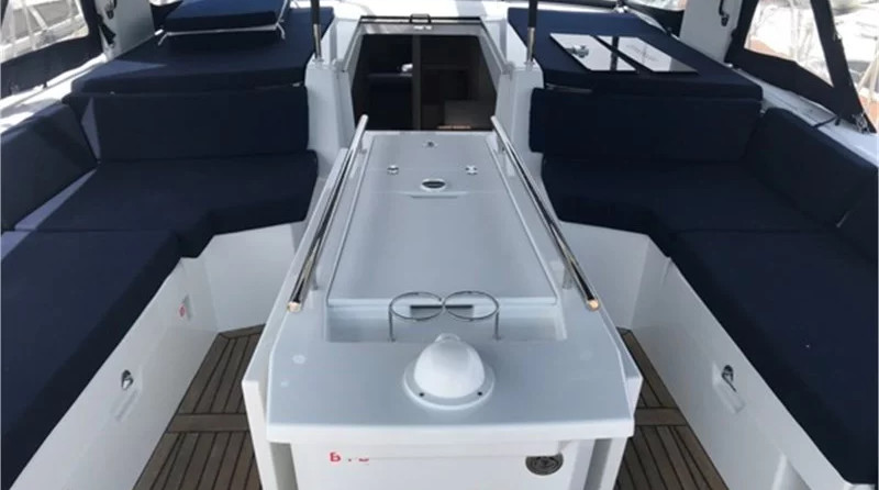 Beneteau Oceanis 46.1