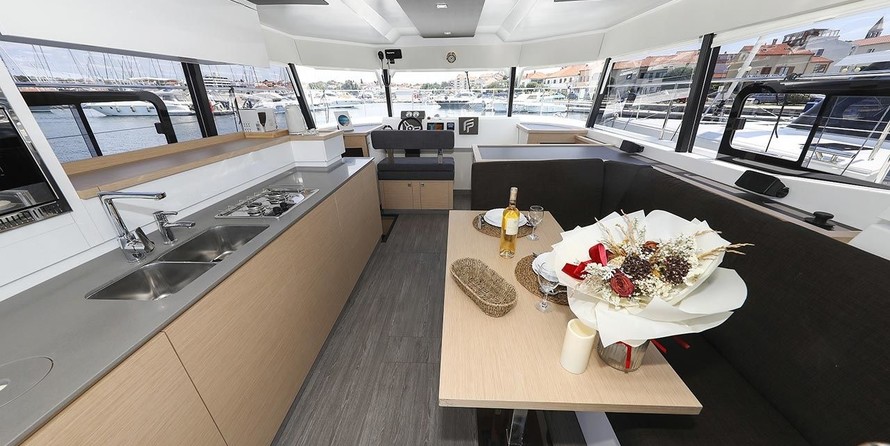 Fountaine Pajot MY 37