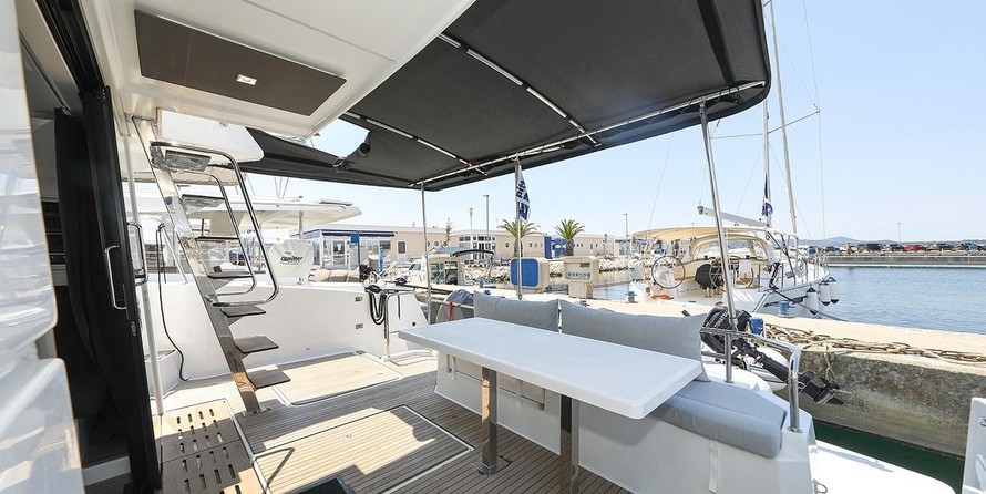 Fountaine Pajot MY 37