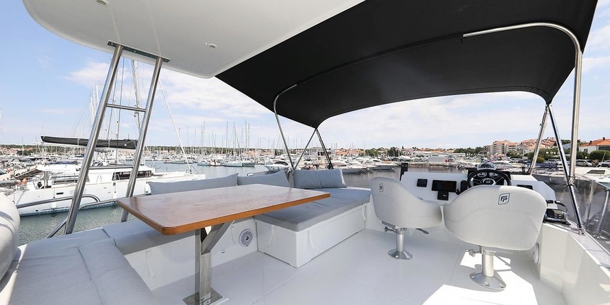Fountaine Pajot MY 37