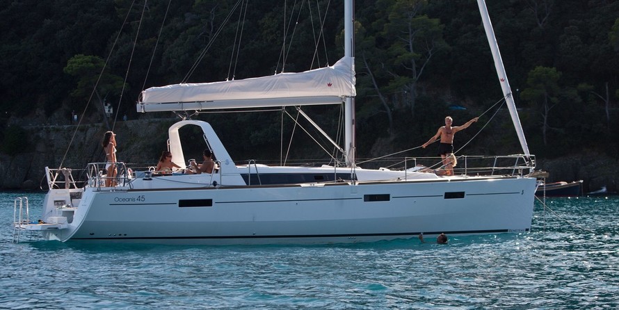 Beneteau Oceanis 45