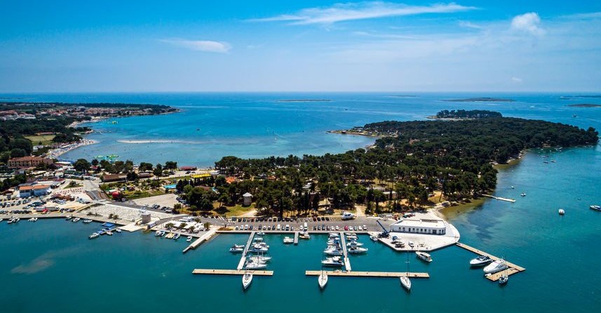 Beneteau Oceanis 38