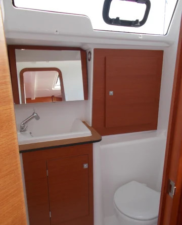 Dufour 382