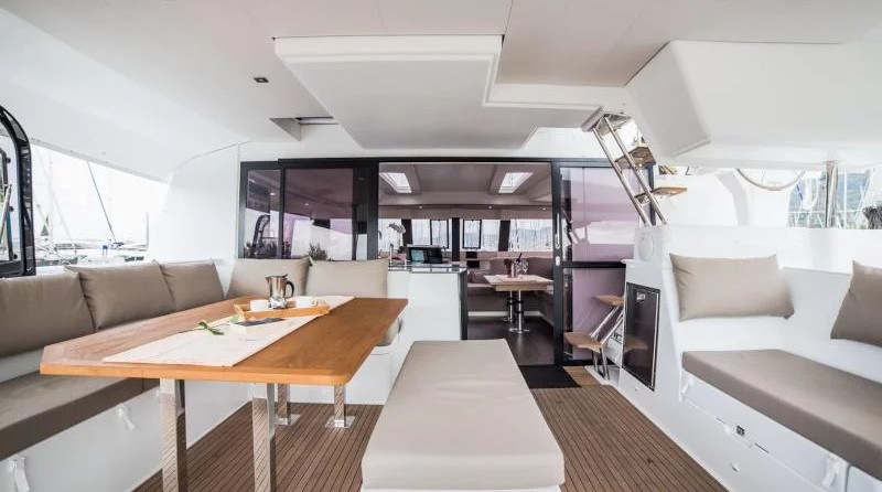Fountaine Pajot Saba 50