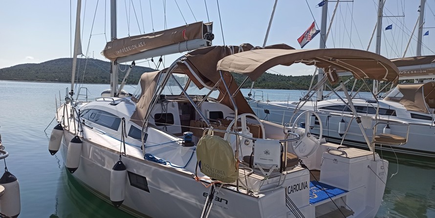 Elan 45