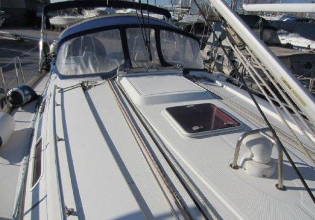 Bavaria 44