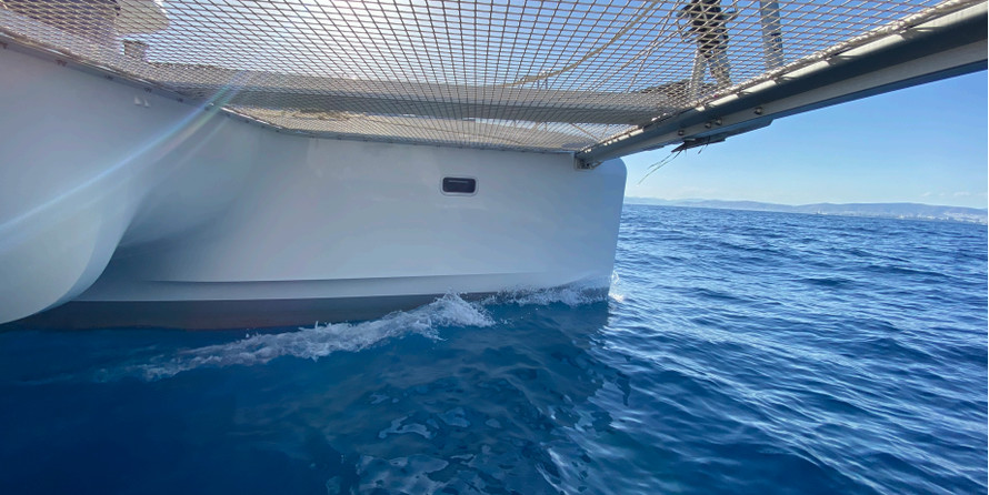 Lagoon 42