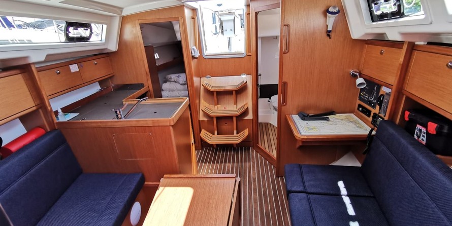 Bavaria CRUISER 34