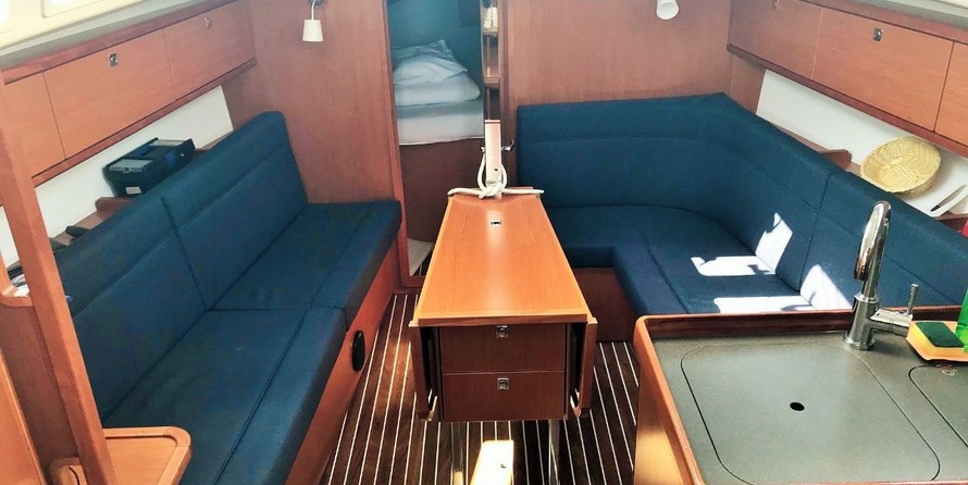 Bavaria CRUISER 34
