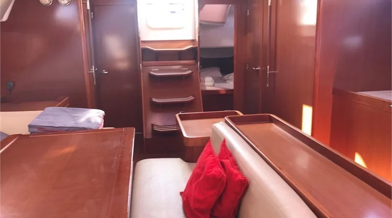 Beneteau Oceanis 50 Family