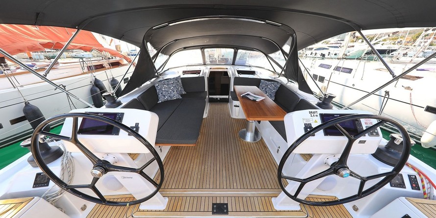 Hanse 508