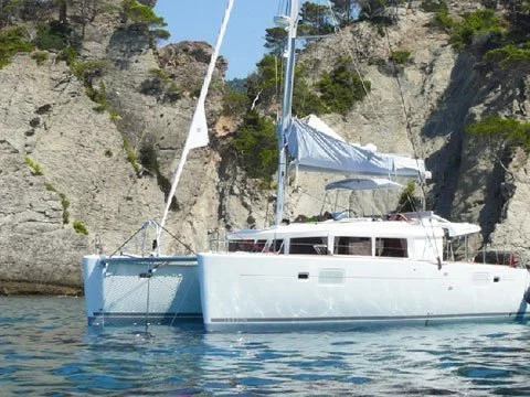 Lagoon 450 F