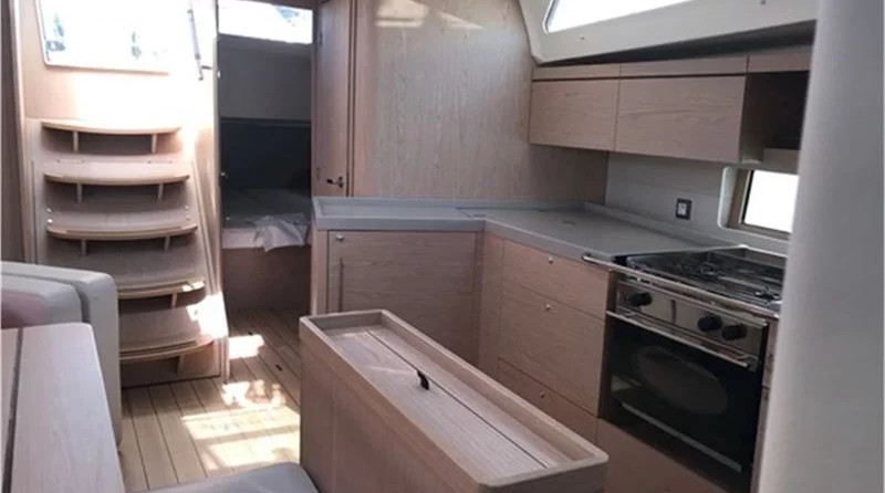 Beneteau Oceanis 46.1