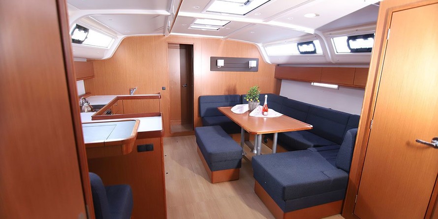 Bavaria Cruiser 51