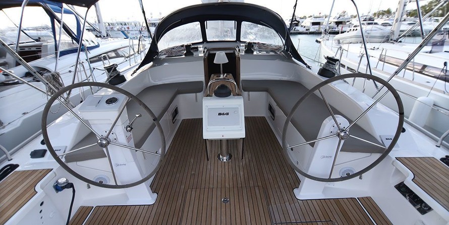Bavaria Cruiser 51