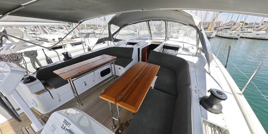 Hanse 508