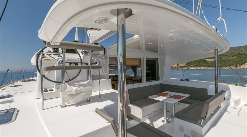 Lagoon 400 S2
