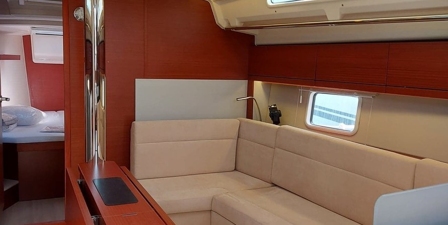 Hanse 418
