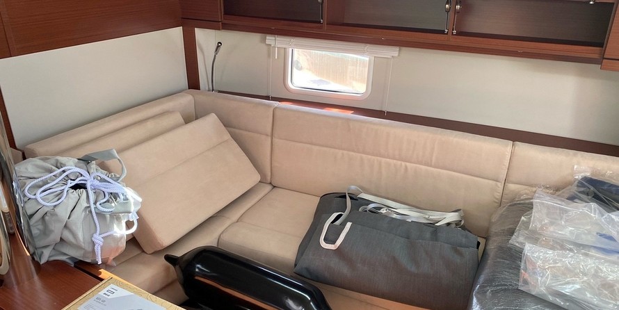 Hanse 418