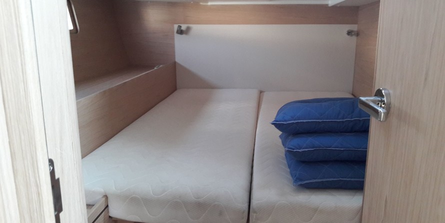 Beneteau Oceanis 51.1